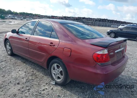 2005 Toyota Camry Le из США, поврежденный, VIN 4T1BE30KX5U088385